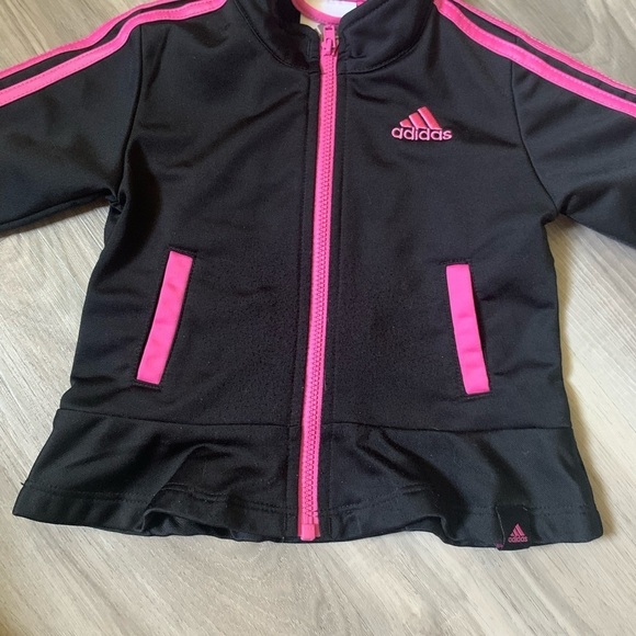 Adidas Vest pink/black size 9months - Picture 4 of 5
